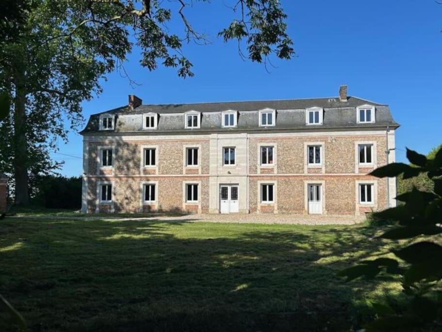 Emanville Gite Au Haras La Belle מראה חיצוני תמונה